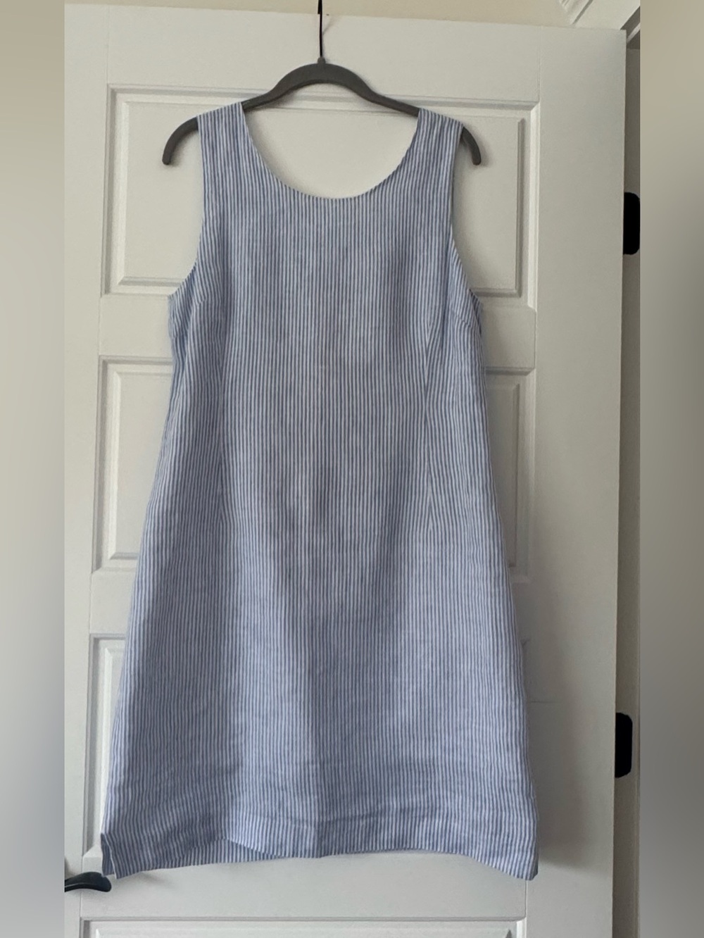 НІНО Designed in Tortola Linen Dress with Blue Stripes and Orange Zipper Size M